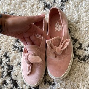 women’s pink vans